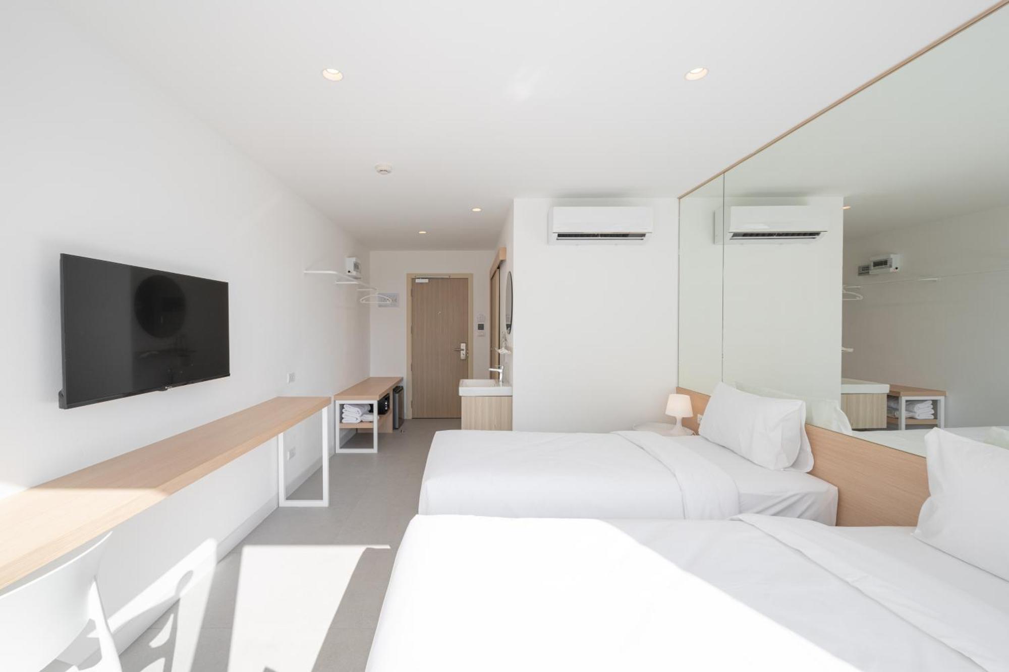 צ'יאנג מאי Lis Hotel Chiangmai מראה חיצוני תמונה